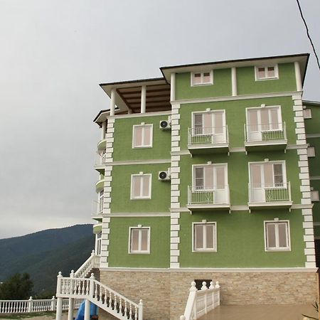 Guest House Vzgorye Gagra Esterno foto
