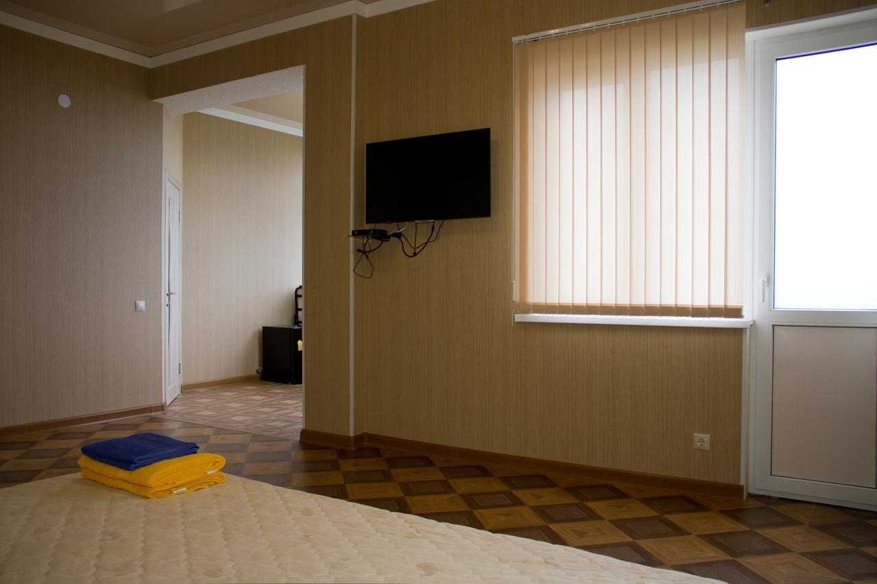 Guest House Vzgorye Gagra Esterno foto