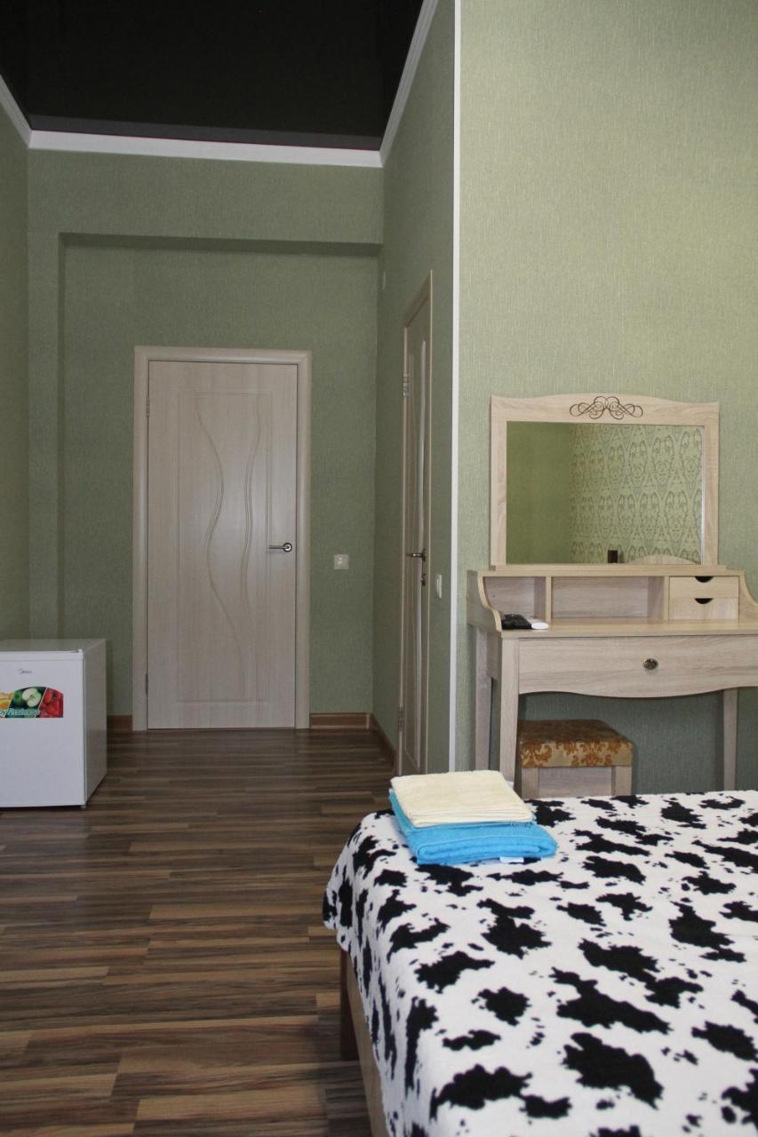 Guest House Vzgorye Gagra Esterno foto